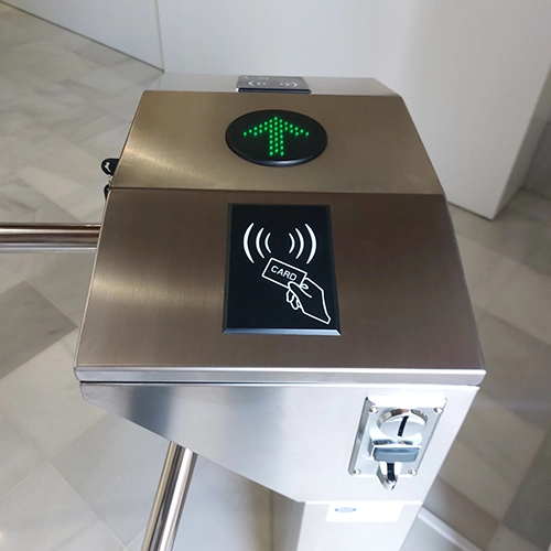 Tornos electromecánicos de acceso y portillos motorizados peatonales